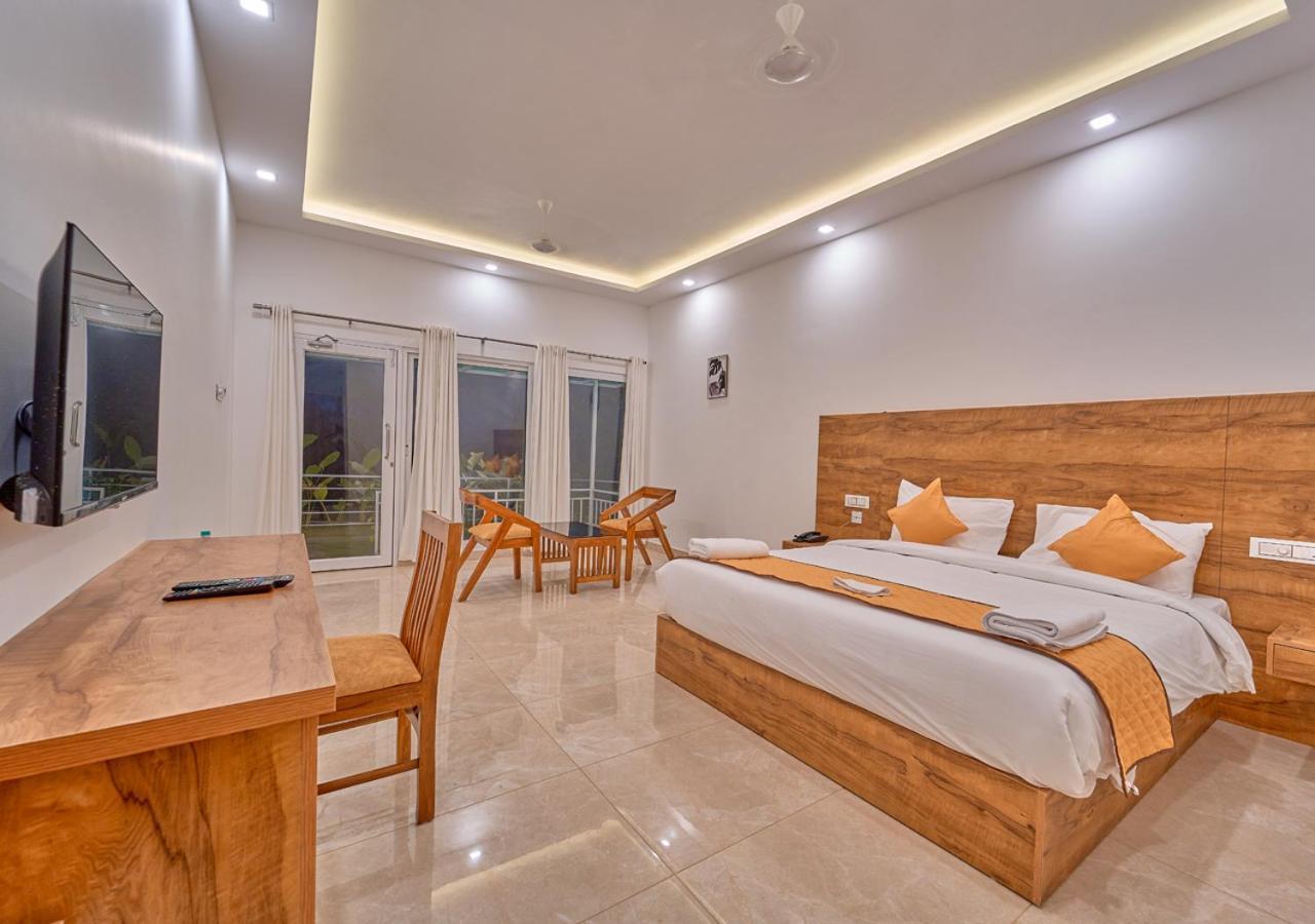 Ice Mist Pool Resort Munnar By Voye Homes Exterior foto